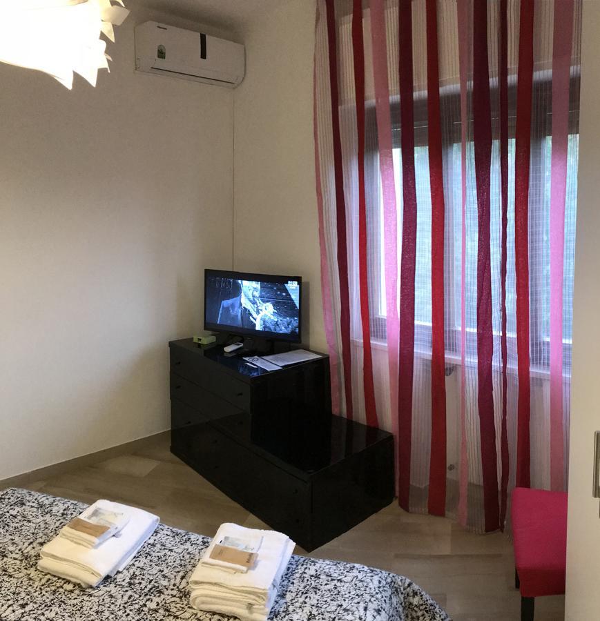 B&B Pontepiccolo กาตันซาโร ภายนอก รูปภาพ